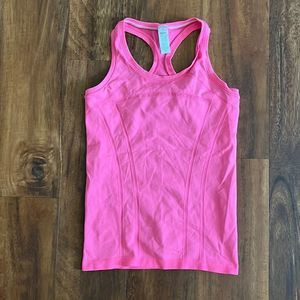 Ivivva Swiftly /Fly Tech Racerback 12 hot pink